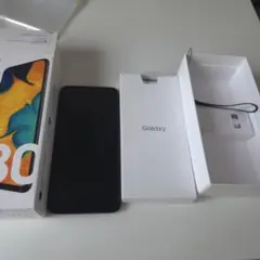 ケース付き Galaxy A30 アンドロイド10 シムフリー4/64GB 17