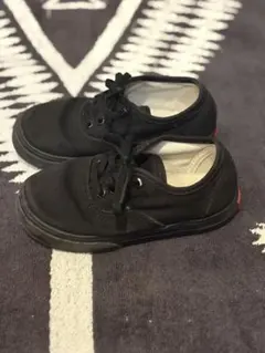 VANS オーセンティック ブラック スニーカー
