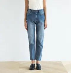 Item thumbnail for item b3dd40ad-ab9b-418e-9a86-b9bb174bb62b