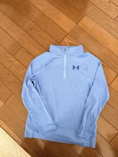 Under Armour アンダーアーマー　ボーイズトップス120〜130センチ