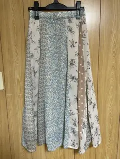 花柄スカート  パッチ  オリーブ デ オリーブ