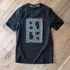 ヒューゴボス HUGOBOSS ロゴ Tシャツ Mのサムネイル
