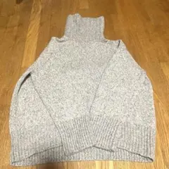 美品／GALERIE VIE ギャルリーヴィー　ファインウールタートルニット