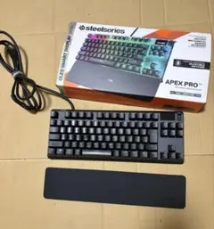 SteelSeries Apex Pro TKL ❤️値下げしました❤️のサムネイル