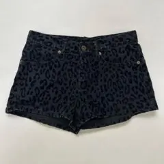 【Y2Kファッション向け】ヒョウ柄ショートパンツ