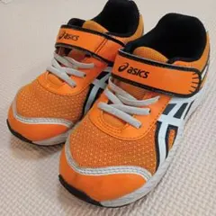 アシックス16.0㌢オレンジ スニーカー 黒 白