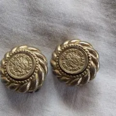 ツイストデザイン金属製イヤリング　メルローズ　昭和レトロ　ヴィンテージ