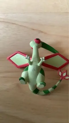 【ポケモン】モンコレ　フィギュア【フライゴン】