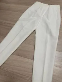 ZARAパンツ