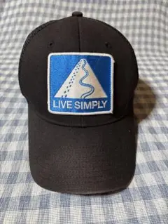 パタゴニア トラッカーハット 極美品 キャップ LIVE SIMPLYのサムネイル