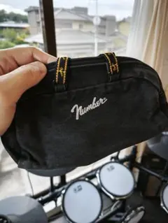 ナンバーナイン ハンドポーチ Fenderのサムネイル