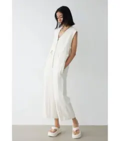 Item thumbnail for item 44830e86-5474-4731-8b65-9503e771885e