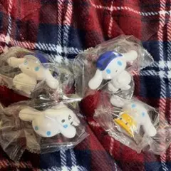 シナモロール　ご自愛フィギュア　3種4個セット　未開封　ガチャ