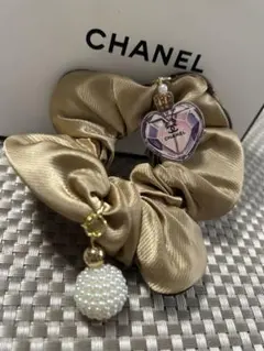 CHANEL チャーム シュシュ