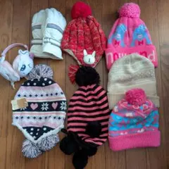ニット帽　手袋　イヤーマフラー　まとめ売り　8点
