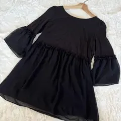 TO BE CHIC ブラック　シフォン　切替　Tシャツ　チュニック シアーのサムネイル