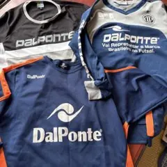 DALPONTE ＸＬ　　希少長袖　　キリスト像のサムネイル