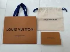 LOUIS VUITTON ショップ袋・巾着袋・カード入れ