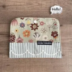 #24 マチがなくても広がるポーチ✳︎母子手帳ケース✳︎通帳ケースにも! フラワー