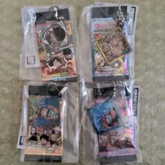 ワンピース　大海賊シールウエハースミニチュアチャーム　ゾロ　ビッグ皇帝等