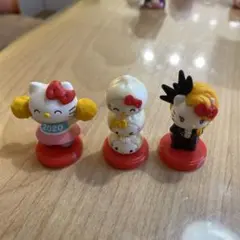 ハローキティ　フィギュア3体セット