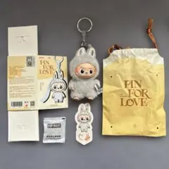 「C」POP MART PIN FOR LOVE 、ラブブ、ぬいぐるみペンダント