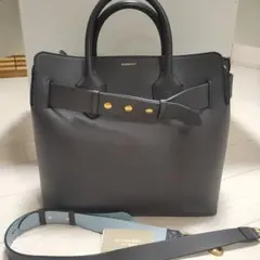 16日限定！1万円お安くしました！】バーバリー/トート/ レザー ベルト