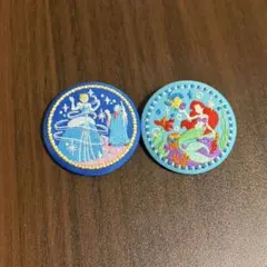 ディズニー　刺繍缶バッジ　アリエル・シンデレラ