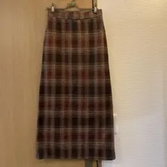 しまむら　チェック柄ロングスカート スリット入り