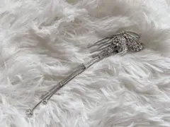 シルバーのクリスタル髪飾り