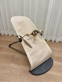 BABYBJORN バウンサー メッシュ 木製トイ付き