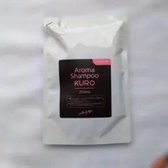 iqumore KURO KAMI Shampoo 400g - メルカリ