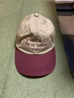 CHARI&CO キャップ ベージュ/バーガンディ配色のサムネイル