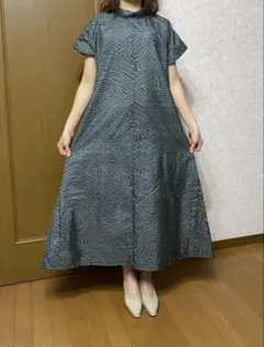 着物リメイクワンピース　ハイネック　大島紬　モデル158cm 45キロ