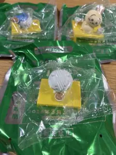 松屋　ちいかわ　鬼カレー　フィギュア　3個セット