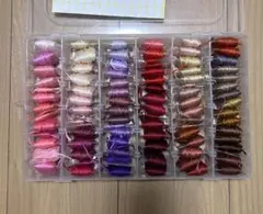 刺繍糸 まとめ売り ピンク、ブラウン系　収納ケース入り