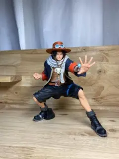 ワンピース エース フィギュア