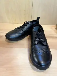 グリーンレーベルリラクシング　ウィングチップスニーカー
