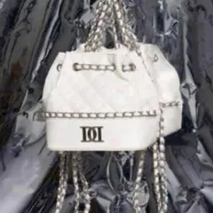 ♡　Darich キルティングチェーンリュック Darich◇キルティングチェーンリュック/リュック/--/ホワイト