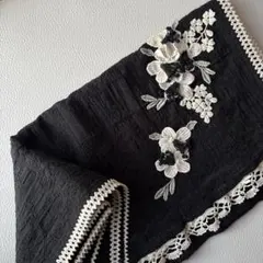 【新品 未使用品】ノンノンドール ☆ 花柄刺繍ストール お花モチーフショール❣️
