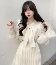 titty&Co.PETIT by POYO 刺繍レースリ ボンブラウス