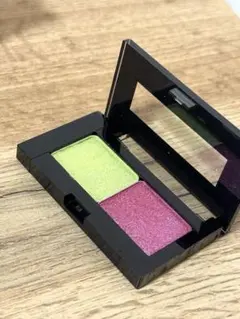 shu uemura アイシャドウパレット 2色