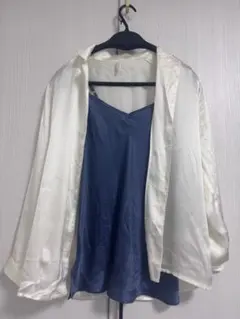 intımissımıインティミッシミ⭐︎シルク100%ルームシャツ&キャミセットのサムネイル