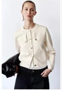 zara ゴールドボタンニットカーディガン S エクリュ