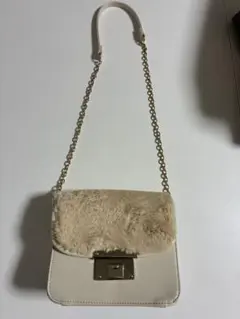 ファーフラップ チェーンショルダーバッグ ベージュ