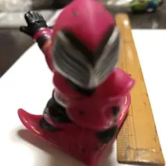 仮面ライダー龍騎(赤紫)指人形