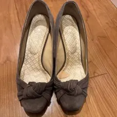 ダイアナブラウン スエード ノットデザイン パンプス