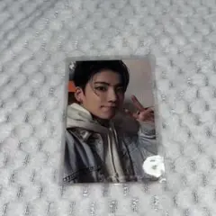 Item thumbnail for item 01d008d4-0a27-4f7f-9f37-8b68148aae9f