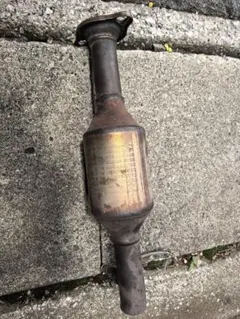 三菱 ふそう キャンター SCR 触媒 コンバーター MK667729N - メルカリ