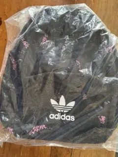 未使用　adidas リュック　バックパック